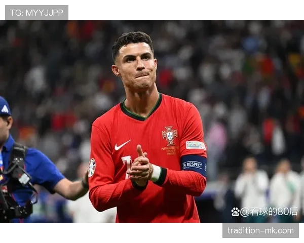 C罗再度破门，欧洲杯赛场表现出色点燃全场激情