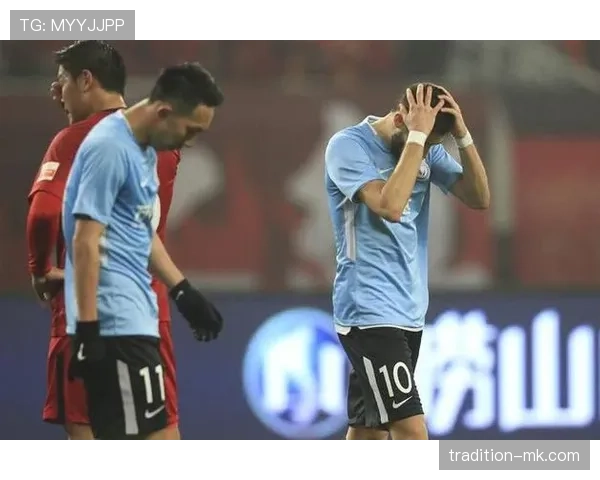 J1联赛VAR判罚引热议，关键时刻争议决定成焦点